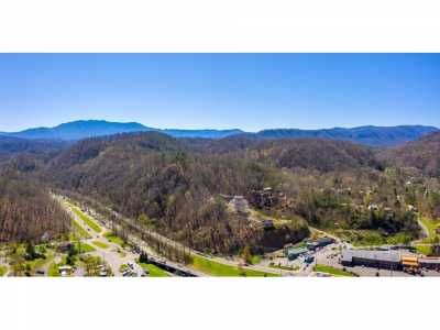 Home For Sale in Pigeon Forge, Tennessee