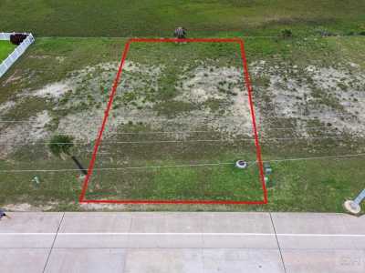 Residential Land For Sale in Tiki Island, Texas