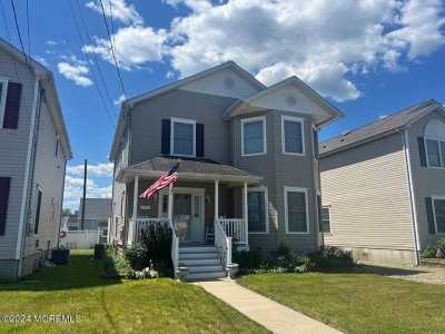 Home For Sale in Belmar, New Jersey