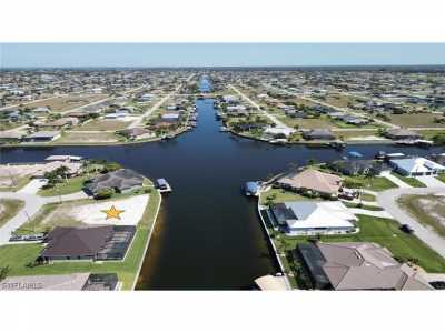 Residential Land For Sale in Cape Coral, Florida