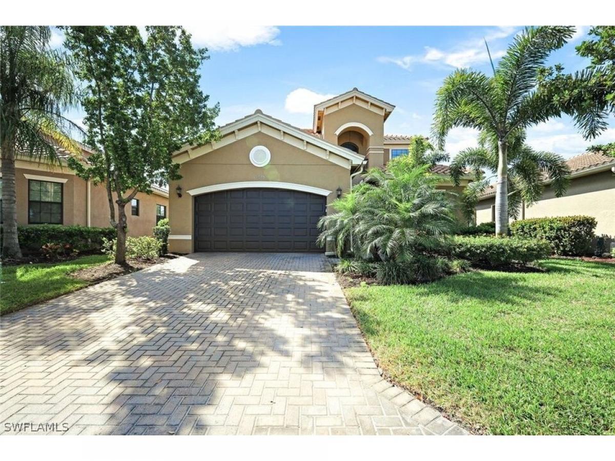 Picture of Home For Sale in Fort Myers, Florida, United States