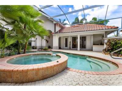 Home For Sale in Fort Myers, Florida