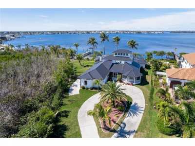 Home For Sale in Matlacha, Florida