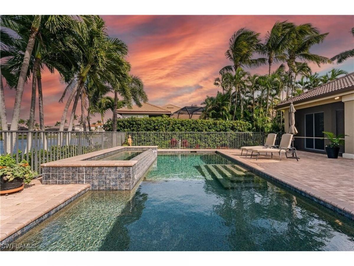 Picture of Home For Sale in Fort Myers, Florida, United States