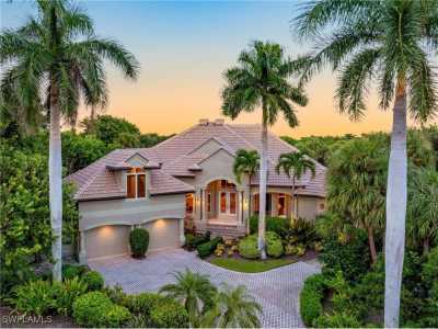 Home For Sale in Sanibel, Florida