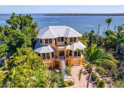 Home For Sale in Captiva, Florida