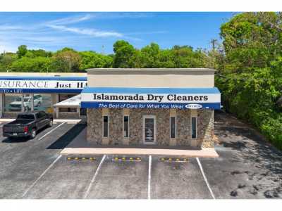 Home For Sale in Plantation Key, Florida