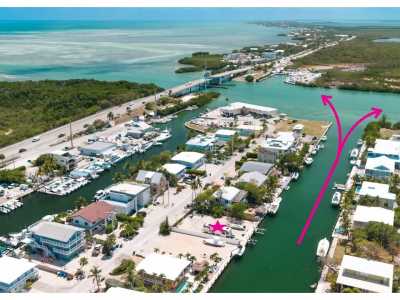 Residential Land For Sale in Plantation Key, Florida