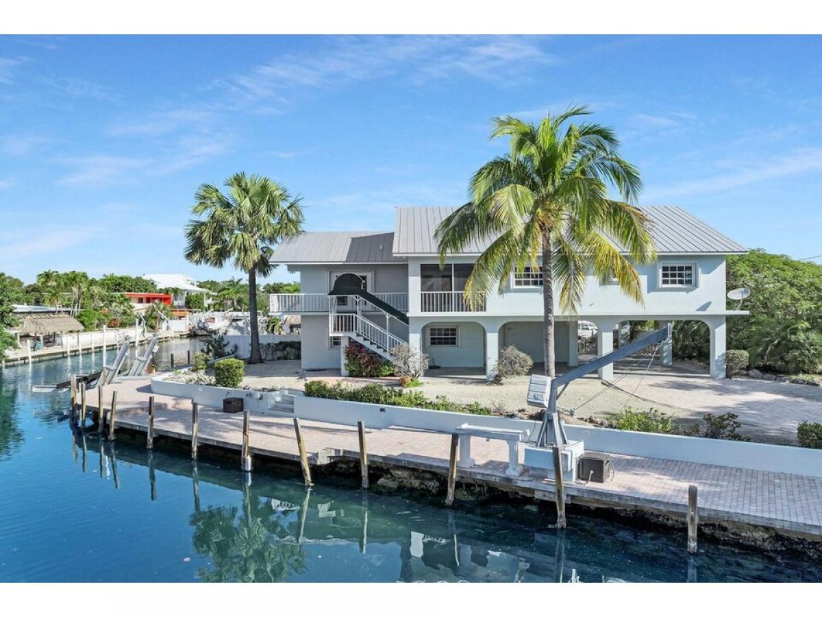 Picture of Home For Sale in Plantation Key, Florida, United States