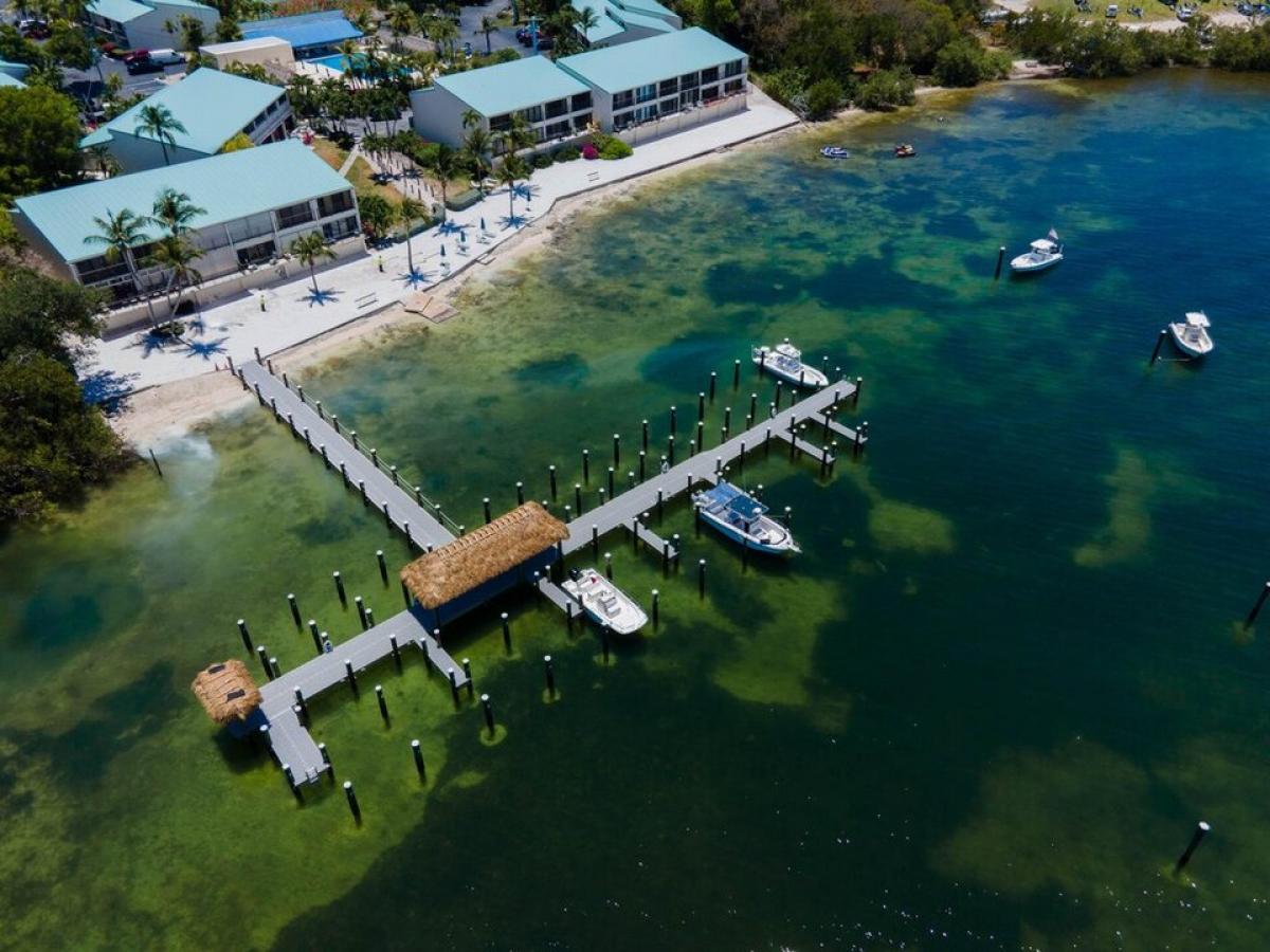 Picture of Home For Sale in Plantation Key, Florida, United States