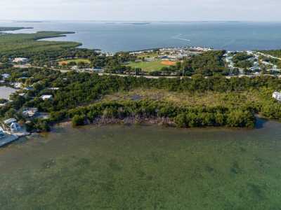 Residential Land For Sale in Plantation Key, Florida