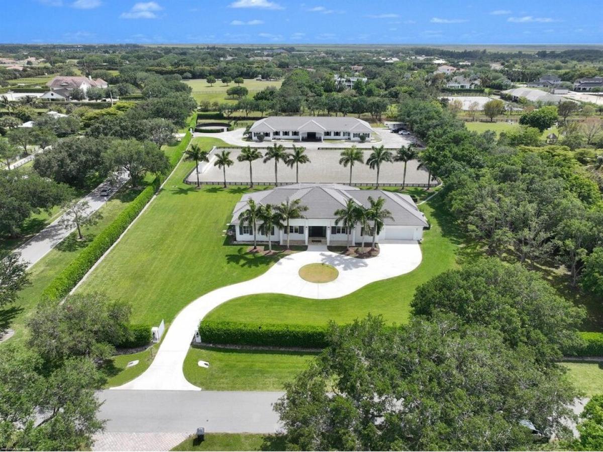 Picture of Home For Sale in Wellington, Florida, United States