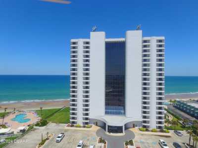 Home For Sale in Daytona Beach Shores, Florida