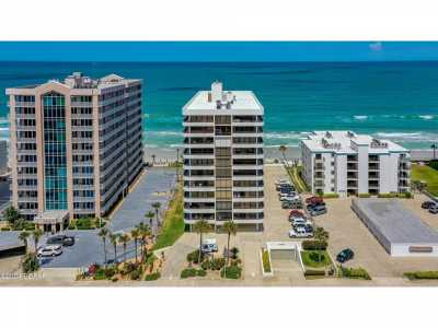 Home For Sale in Daytona Beach Shores, Florida