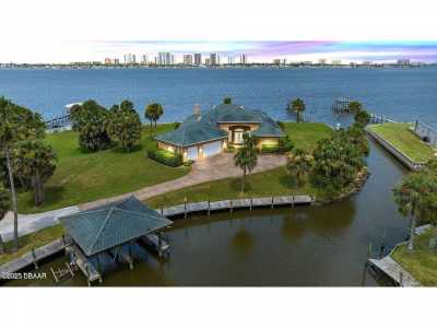 Home For Sale in South Daytona, Florida