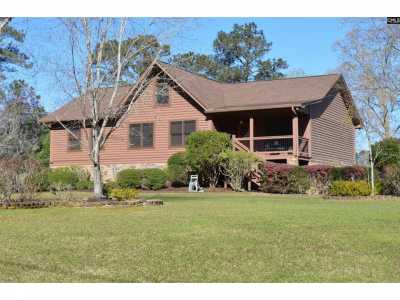 Home For Sale in Ridgeway, South Carolina