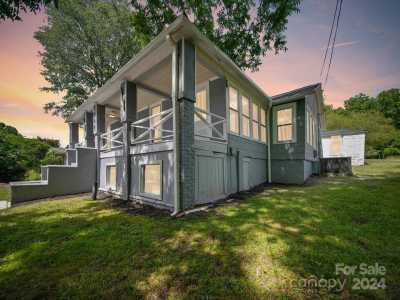 Home For Sale in Albemarle, North Carolina