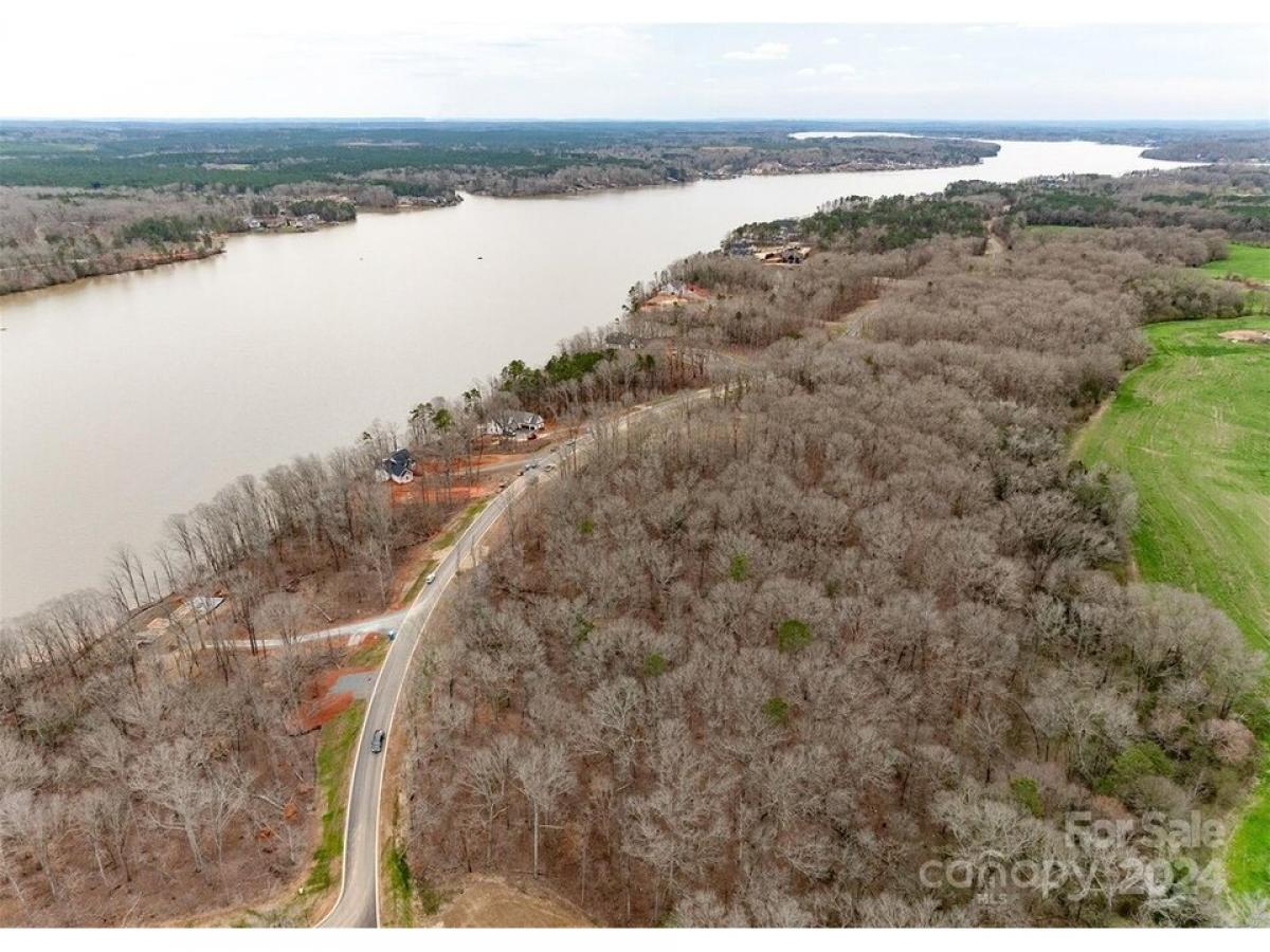 Picture of Residential Land For Sale in Norwood, North Carolina, United States