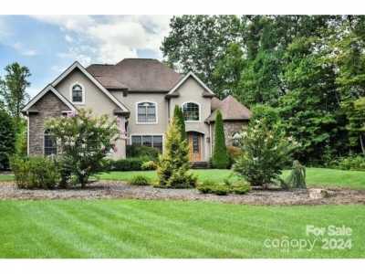 Home For Sale in Fletcher, North Carolina