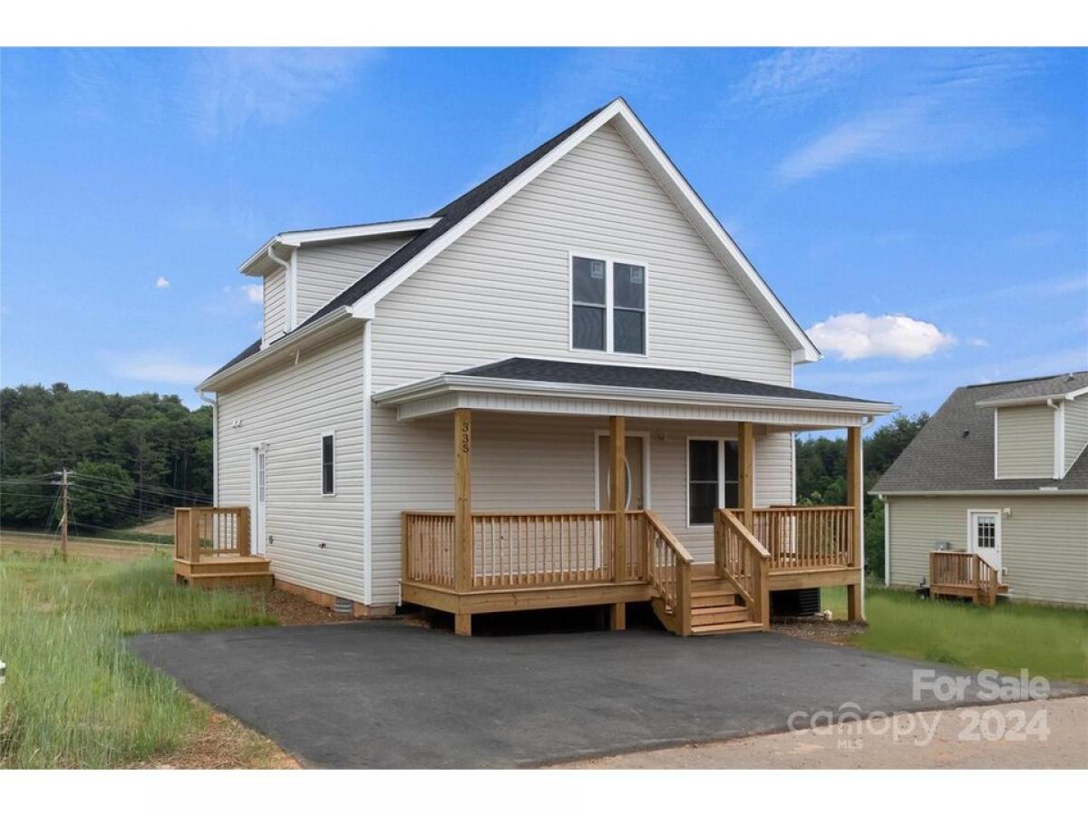 Picture of Home For Sale in Mars Hill, North Carolina, United States