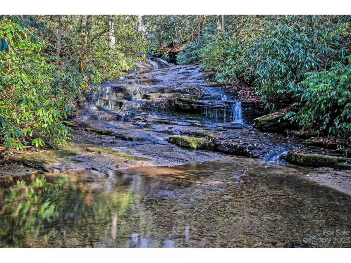 Picture of Residential Land For Sale in Brevard, North Carolina, United States