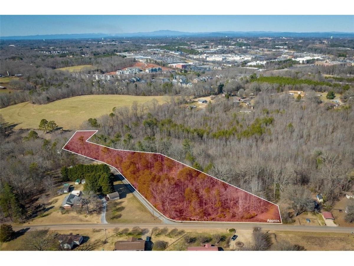 Picture of Residential Land For Sale in Hickory, North Carolina, United States