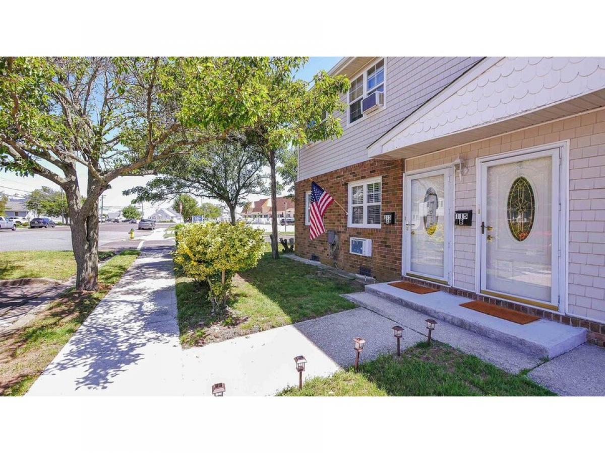 Picture of Home For Sale in North Wildwood, New Jersey, United States