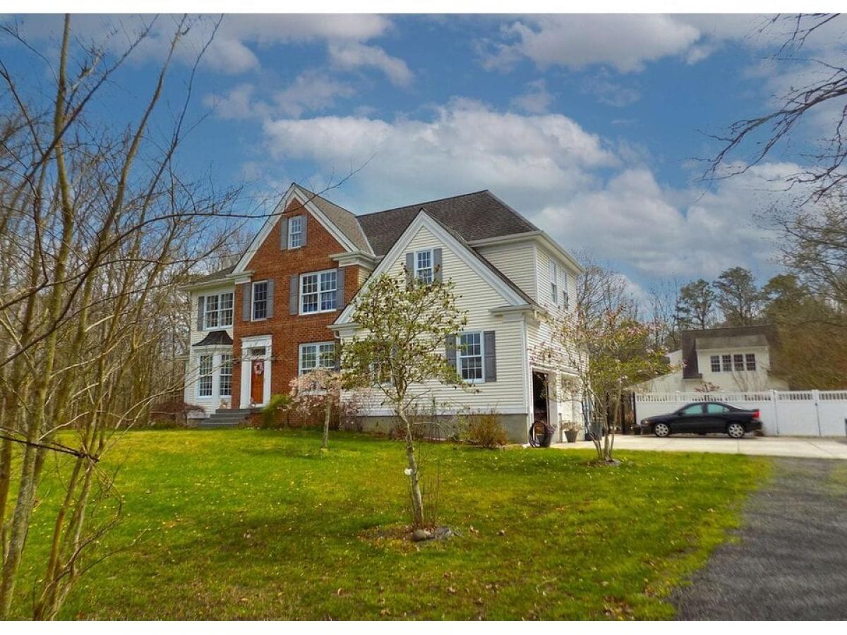 Picture of Home For Sale in Cape May Court House, New Jersey, United States