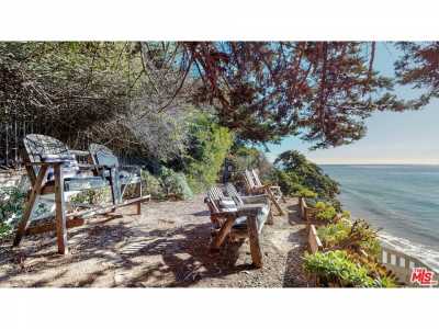 Home For Sale in Malibu, California