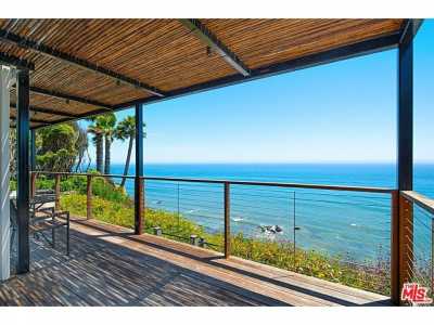 Home For Rent in Malibu, California