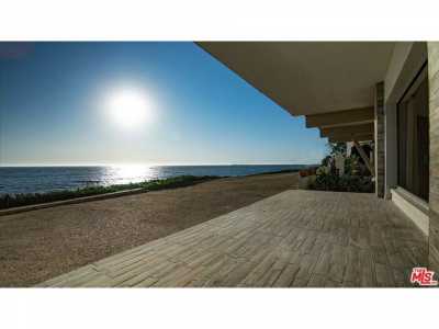 Home For Rent in Malibu, California