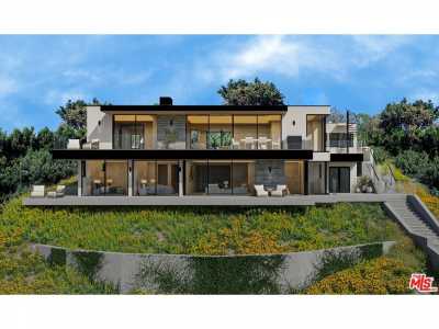 Residential Land For Sale in Malibu, California