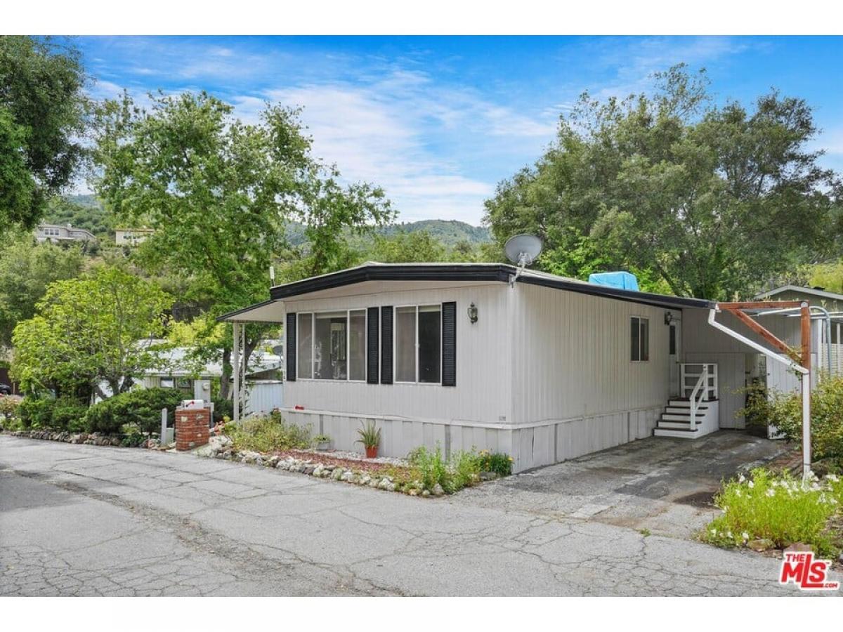 Picture of Home For Sale in Agoura Hills, California, United States