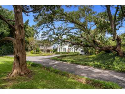 Home For Sale in Myrtle Beach, South Carolina