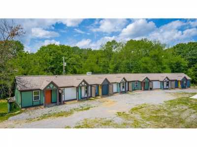 Home For Sale in Jasper, Tennessee