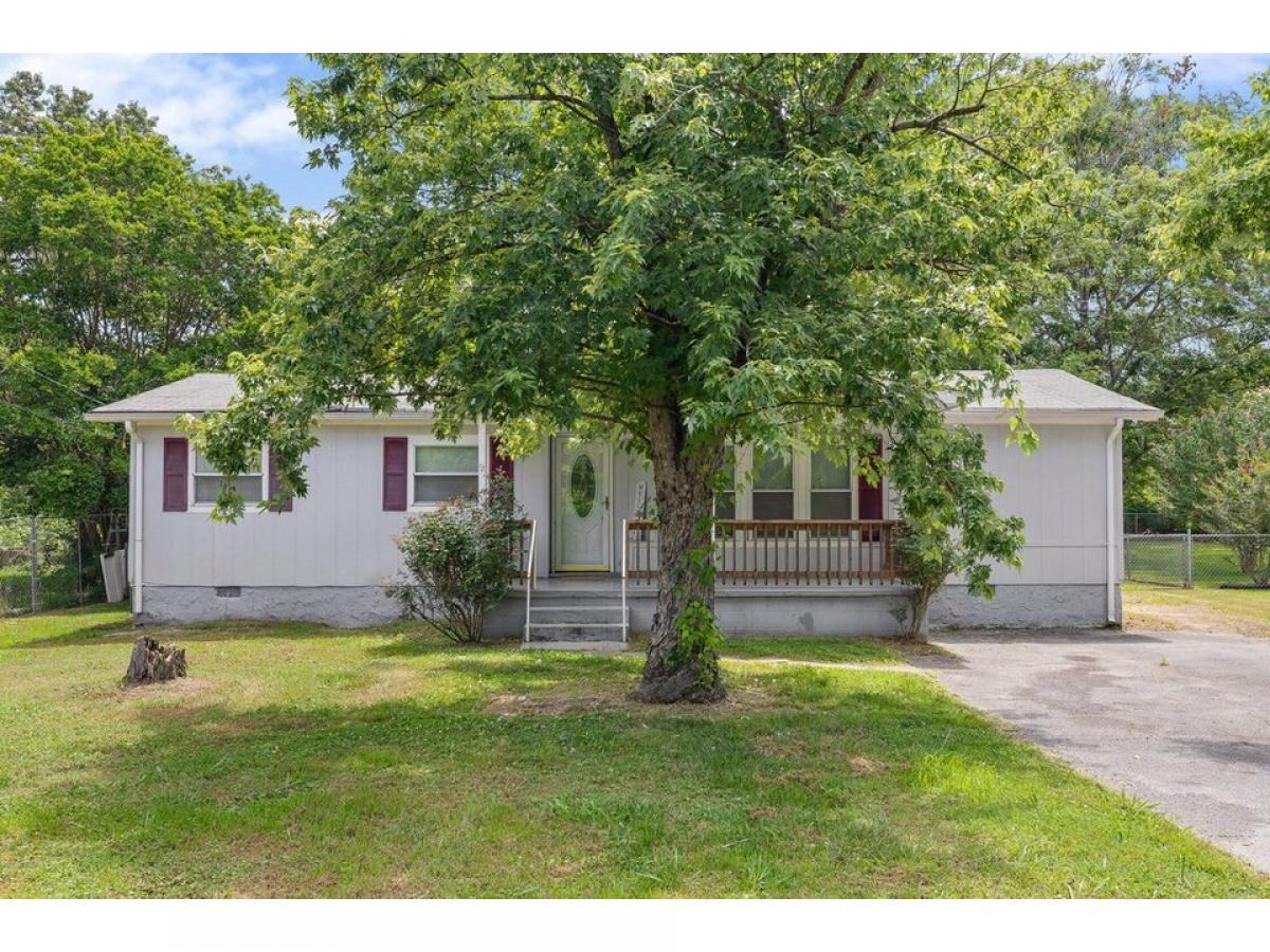 Picture of Home For Sale in Rossville, Georgia, United States