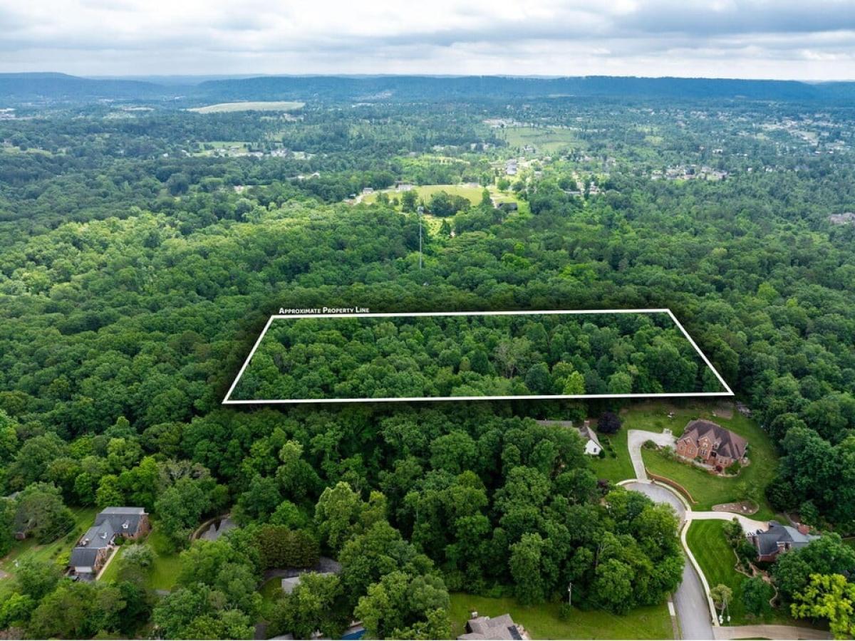 Picture of Residential Land For Sale in Ooltewah, Tennessee, United States