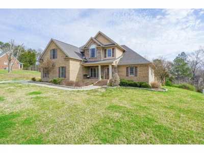 Home For Sale in Chickamauga, Georgia