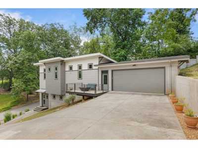 Home For Sale in Chattanooga, Tennessee