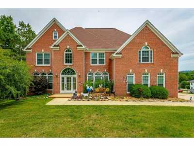 Home For Sale in Hixson, Tennessee