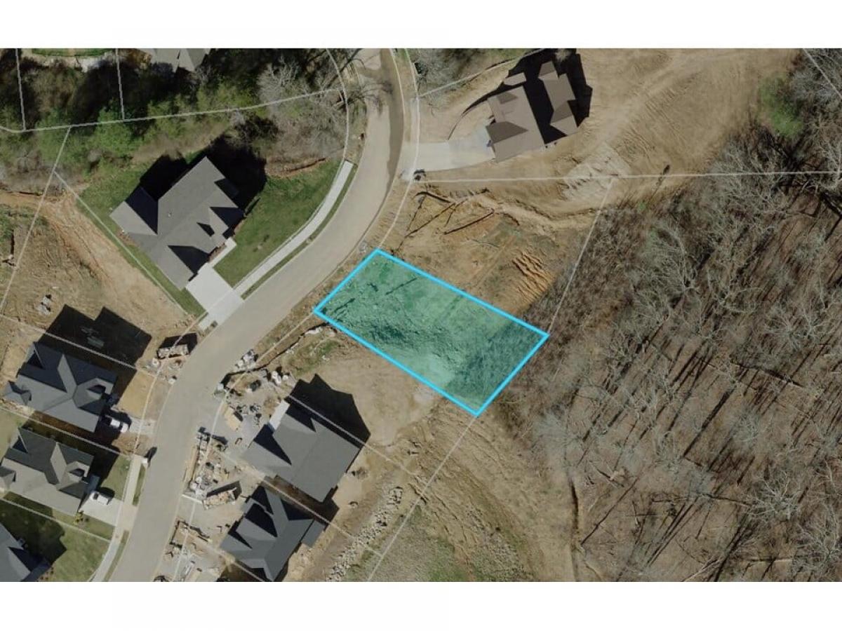 Picture of Residential Land For Sale in Ooltewah, Tennessee, United States