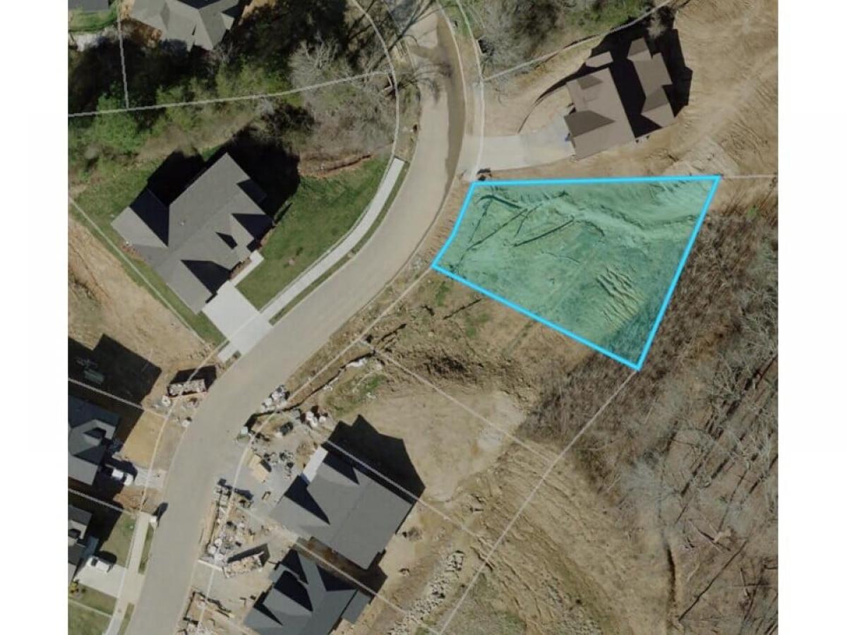 Picture of Residential Land For Sale in Ooltewah, Tennessee, United States