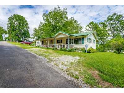 Home For Sale in Whitwell, Tennessee