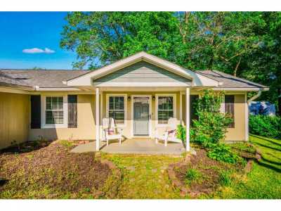 Home For Sale in Fort Oglethorpe, Georgia