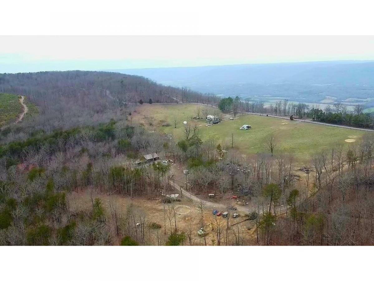 Picture of Residential Land For Sale in Signal Mountain, Tennessee, United States