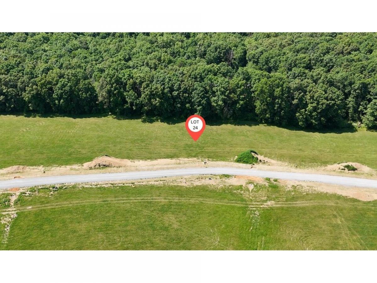 Picture of Residential Land For Sale in Soddy Daisy, Tennessee, United States