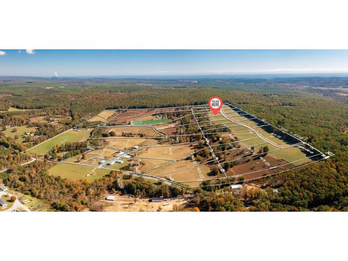 Picture of Residential Land For Sale in Soddy Daisy, Tennessee, United States