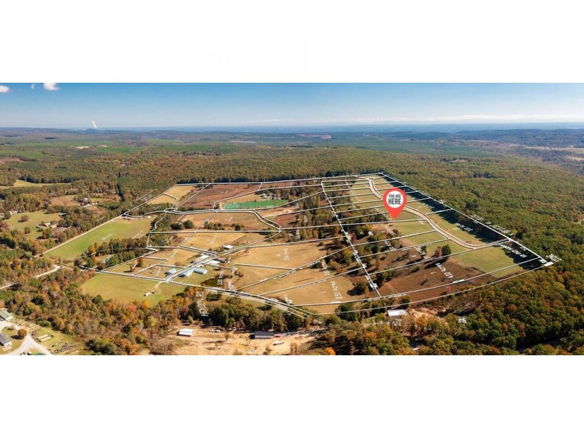 Picture of Residential Land For Sale in Soddy Daisy, Tennessee, United States