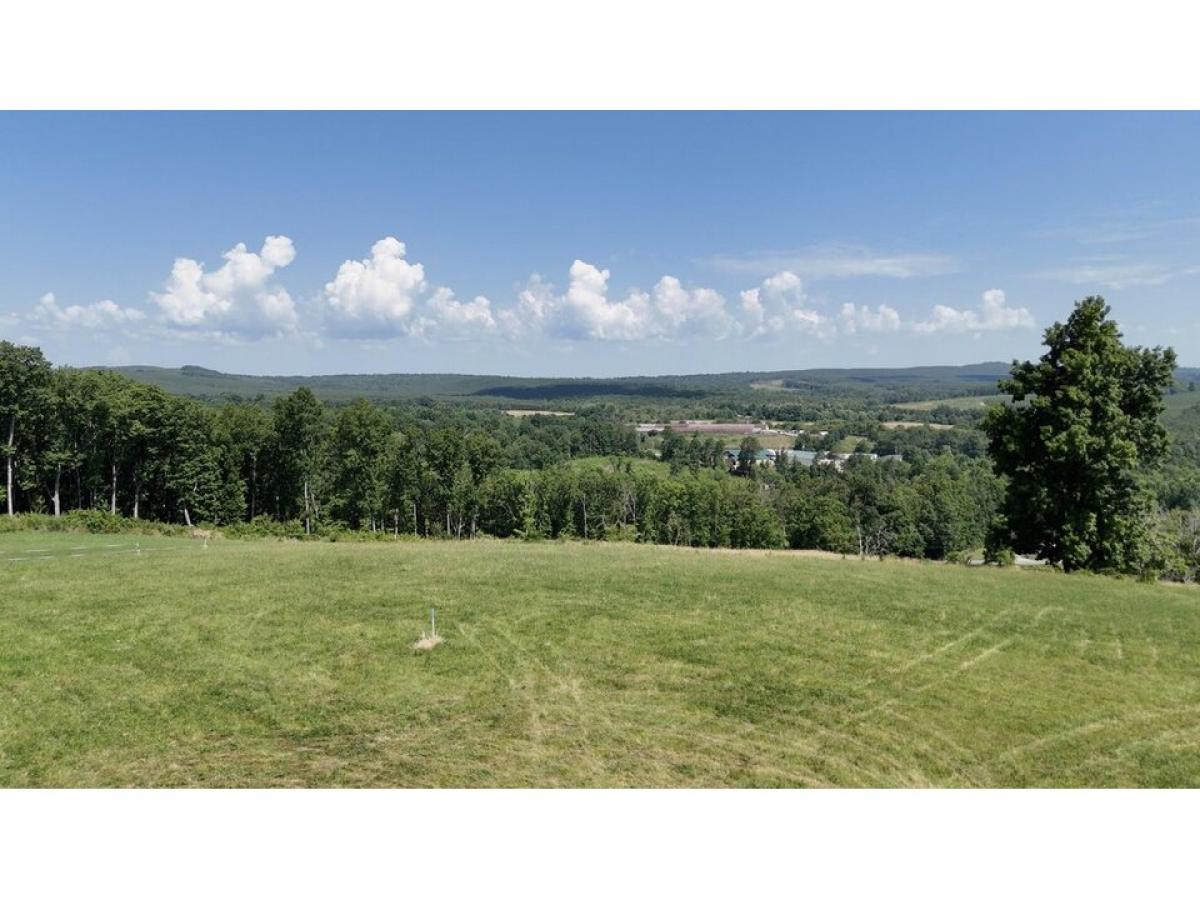 Picture of Residential Land For Sale in Soddy Daisy, Tennessee, United States