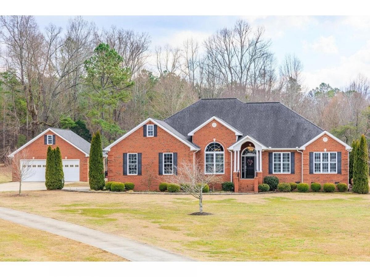 Picture of Home For Sale in Rocky Face, Georgia, United States